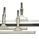 In acciaio inox con attacco a scatto.