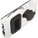 Consente una corsa maggiorata di 100-150 mm rispetto alle tradizionali chiusure per porte scorrevoli.Il blocco di sicurezza consente il bloccaggio della porta dall’interno.Per attivare: ruotare la chiave in senso orario ed estrarla.È fornita con riscontro e due chiavi.