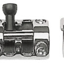 Con speciale dispositivo antivibrante.