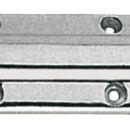 In ottone cromato per sportelli posteriori di accesso alla plancetta.