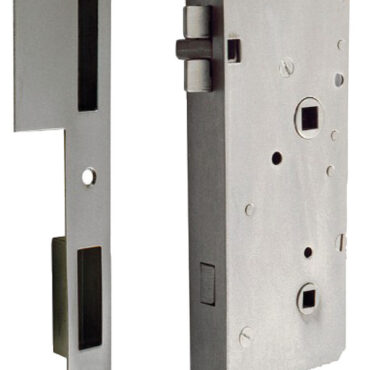 Realizzata in ottone cromato, quadro standard e chiave di sblocco esterna.