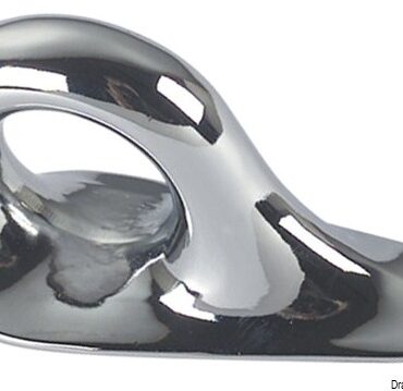 In bronzo cromato, a due prigionieri.