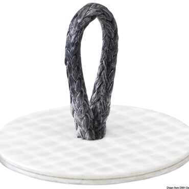 Soluzione in Carbonio o Fibra di Vetro dei Pad-Eye, golfari e similari. Applicabile per incollaggio su superficie precedentemente preparata e con colle specifiche. Per un incollaggio elastico: SIKAFLEX 291i 65.289.XX. Perfetto per creare punti di fissaggio interni non strutturali.