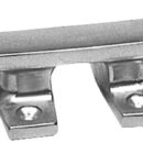 In alluminio anodizzato, lucidatura accurata anche nei particolari.