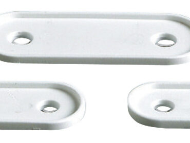 In plastica bianca da installare come guarnizione sotto le bitte 40.132.15/20/25. Evitano eventuali colature di ossido e rifiniscono le bitte.