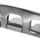 Una soluzione compatta e dal design ergonomico. In acciaio inox AISI 316 lucidato a specchio. Di facile montaggio, non richiedono incasso. Modello brevettato US M617040.