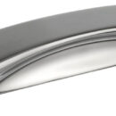 Bitta stagna con montaggio tramite viti da sopra. Ottima scorrevolezza. Presa ergonomica per il sollevamento. O-ring in gomma fluorata che permette una scorrevolezza fluida. Approvate ENAVE in accordo alla ISO 15084:2003.