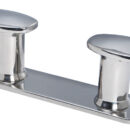 Fungo realizzato in acciaio inox pronto per essere innestato su piastre tagliate a misura. Questo sistema permette di realizzare bitte e passacavi sulla forma della barca semplicemente tagliando la lamiera piana e forandola. L’estetica risulterà inoltre abbinata tra le bitte ed i passacavi di prua e poppa. Il fungo può essere montato in tutte le direzioni. Il risultato sarà di un pezzo “custom” ma con costi più contenuti. Inviando un file 3D con le misure esterne e la posizione dei funghi possiamo realizzare anche la piastra. Fissaggio funghi con prigionieri da 16 mm (40.142.16 non inclusi)