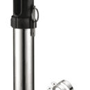 In acciaio inox lucidato ed imboccatura in tecnopolimero. Completo di fascette di fissaggio e spinotto estraibile per fissaggio canna.