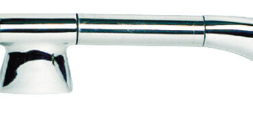 In acciaio inox AISI 316 lucidato a specchio,altezza 60 mm, fissaggio con prigionieri 8 mm.