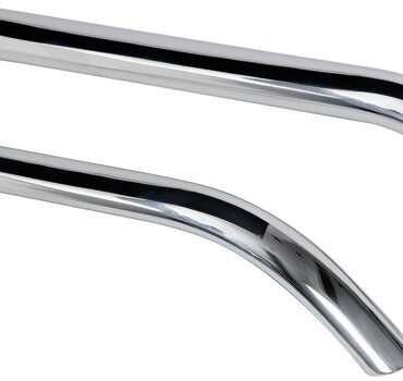 In acciaio inox AISI 316 lucidato a specchio, con sezione ellittica.