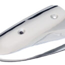 Profilo in acciaio inox AISI 316 riempito in PVC DURALENE. Si può applicare sia su base Standard che su base Slim. Barre da 3 m, da giuntare sempre con il suo coprigiunta.Vantaggi:- si può piegare facilmente;- leggero;- alta resistenza agli urti.