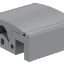 Profilo realizzato in PVC, composto da 2 parti ad incastro più profilo inox di fissaggio. QBE è estremamente elegante, grazie alla sua forma quadrata. Veloce ed economico per l'installazione,Adatto alle chiusure a Sandwich o Boxed. Grazie alla sua flessibilità, fornisce un elevata protezione, da impieghi gravosi, in quasi tutti i punti dell'imbarcazione, limitando i rischi di danni ed è adatto a tutte le tipologie di imbarcazioni.