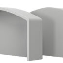 Profilo realizzato in PVC, composto da 2 parti ad incastro più profilo inox di fissaggio. QBE è estremamente elegante, grazie alla sua forma quadrata. Veloce ed economico per l'installazione,Adatto alle chiusure a Sandwich o Boxed. Grazie alla sua flessibilità, fornisce un elevata protezione, da impieghi gravosi, in quasi tutti i punti dell'imbarcazione, limitando i rischi di danni ed è adatto a tutte le tipologie di imbarcazioni.