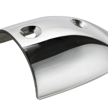 Profili Bottazzo Made in Italy con sezione a C in inox Aisi 316. Lunghezza standard 3mt, svasati e con finitura a specchio.Ogni barra è decapata e passivata garantendone la massima resistenza in ambiente salino.Abbinabile con Basi in Pvc Uv resistant dedicate disponibili in bianco, nero e grigio e con appositi terminali in Inox 316 lucidati a specchio.