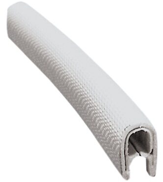 In PVC armato semiflessibile.