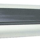 Con inserti in PVC flessibile in vari colori e terminabili da abbinare. Venduti in barre da 6 o 3 m.Ordine minimo 24 m per misura.