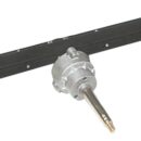 Adatto per fuoribordo fino 9 m ed entrobordo fino 10,5 m. Il sistema é composto da scatola guida con cavo già inserito (TM86), da completarsi con gruppo alberino G86 (45.059.00) e coprimozzo a 90° (45.055.02) o 20° (45.055.03) OPTIONAL.