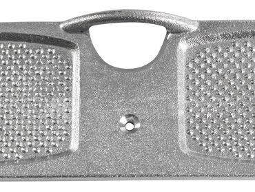 In alluminio con anello di sicurezza salvamotore.