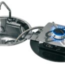 In acciaio inox lucidato, completi di rubinetto pieghevole e coperchio in vetro temperato.