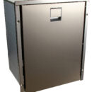 Completi di compressore Secop a voltaggio universale 12/24V.I modelli clean touch sono caratterizzati da una superficie anti-impronta.