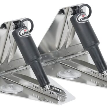 Adatti per scafi molto veloci / racing.Il kit è composto da:- 2 cilindri azionatori 51.260.03 (codice LENCO 15056-01);- 2 alettoni in acciaio inox.Il pannello di controllo e le prolunghe per il collegamento dall'attuatore alla centralina vanno acquistate a parte.