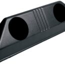 In ABS cromato. Ha un profilo estremamente basso ed aerodinamico.