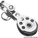 In acciaio inox con puleggia in nylon.