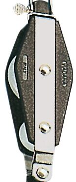 Carcassa in nylon nero più rinforzi in acciaio inox.