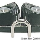 Completo di passascotte (vedi foto) e viti, confezionato in sacchetti trasparenti con cartoncino espositivo.