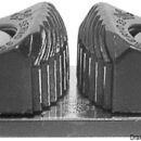 Completo di viti, confezionato con cartoncino espositivo.