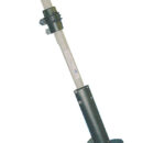 Questo avvolgitore é stato progettato per dare anche alle piccole imbarcazioni i vantaggi delle barche più grandi mantenendo i costi contenuti. Di facilissimo montaggio, profilo in un unico pezzo in materiale plastico con annegato all’interno un cavo d’acciaio per ottimizzare le prestazioni (lunghezza massima dello strallo 10,30 m perno-perno). Tamburo removibile per utilizzo in alte prestazioni. Costruito in materiali plastici anti-UV, acciaio inossidabile e sfere in Derlin per garantire il massimo scorrimento.