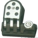 In acciaio inox e pulegge in nylon.