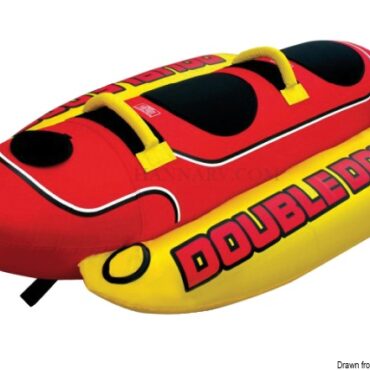 Divertente in due e sportivissimo se usato individualmente. Seduta in morbido neoprene per migliore grip e confort. Fabbricati in PVC elettrosaldato + nylon cordura + protezione in neoprene. Provvisti di speciale valvola per gonfiaggio/sgonfiaggio rapido.