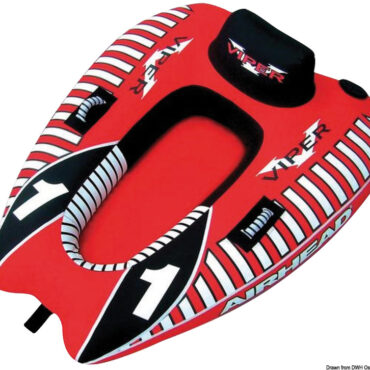 Gonfiabile dalla linea sportiva per trainare in tutta sicurezza adulti e bambini anche piccoli. Il fondo a forma di scafo è la chiave per una guida vivace ad alta stabilità.Resistente camere d’aria in PVC racchiuse completamente in nylon a doppia cucitura. Provvisto schienale, maniglie con protezioni per le nocche.Dotato di speciale valvola per gonfiaggio/sgonfiaggio rapido.