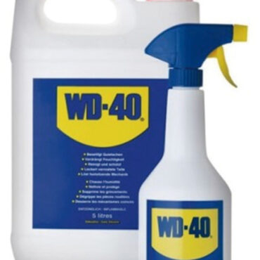 Prodotto multifunzione che protegge il metallo da ruggine e corrosione, penetra e lubrifica nelle parti bloccate, elimina e protegge dall’umidità qualsiasi superficie. Rimuove persino macchie di grasso, catrame e colla da qualunque superficie non porosa.