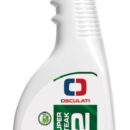 Detergente sgrassante concentrato a base di nanotecnologie di origine vegetale ideale per la pulizia delle superfici in teak interne ed esterne.Formula specifica per macchie persistenti.