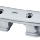 Realizzate in lega di alluminio, particolarmente resistenti all'ambiente marino.