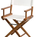 Con lavorazione accuratissima e ferramenta in acciaio inox.