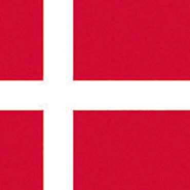 In stamina di poliestere, stampata a tinte indelebili.